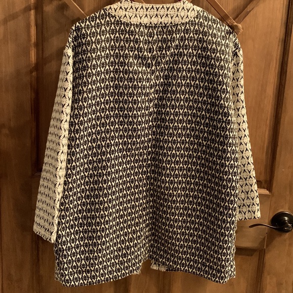 Old Navy blazer- size small - Picture 2 of 7